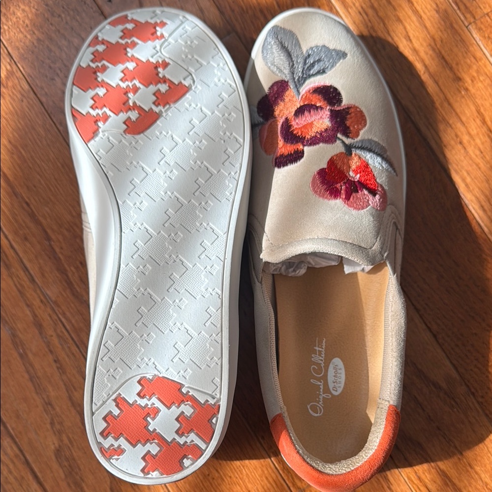 Women's Floral Slip-On Shoes - Cream and Orange